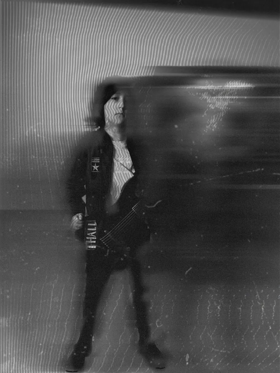 adriel thall, the past of the spirit, still · glitch